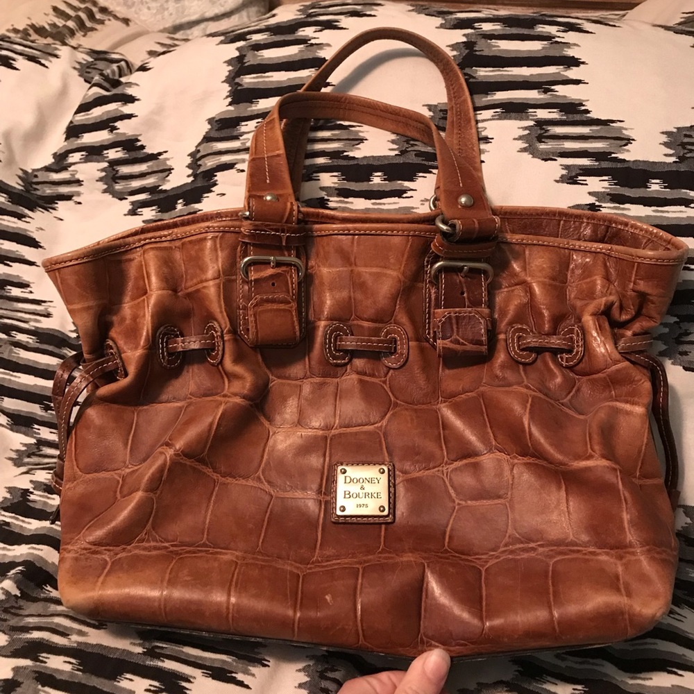 Dooney & Bourke Chiara handbag